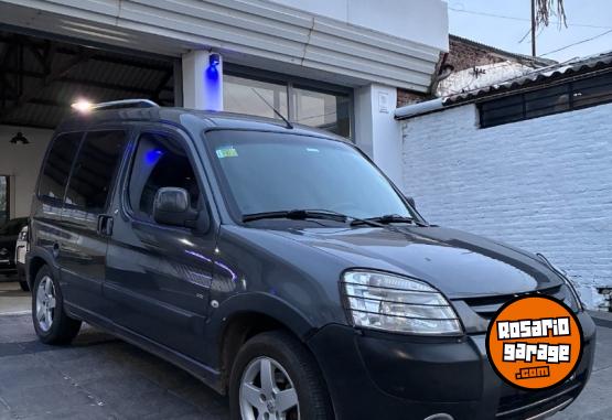 Utilitarios - Peugeot Partner Patagónica VTC + 2016 Diesel 180000Km - En Venta