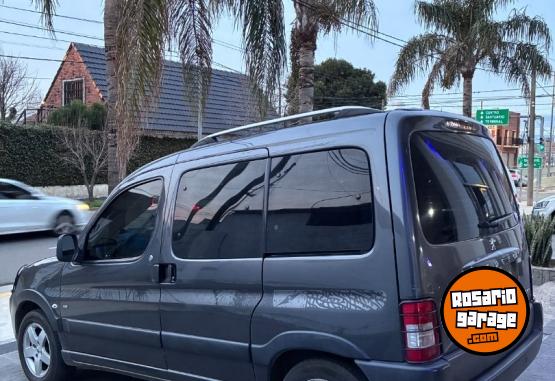 Utilitarios - Peugeot Partner Patagónica VTC + 2016 Diesel 180000Km - En Venta