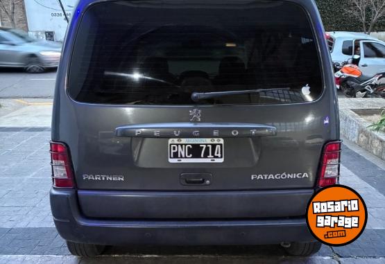 Utilitarios - Peugeot Partner Patagónica VTC + 2016 Diesel 180000Km - En Venta