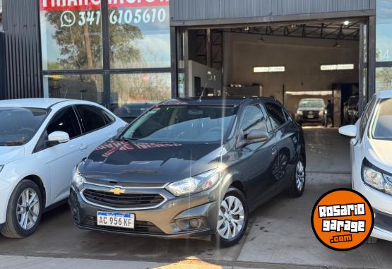 Autos - Chevrolet Ónix LT 2018 GNC 146000Km - En Venta
