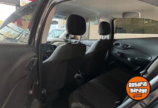 Autos - Chevrolet Ónix LT 2018 GNC 146000Km - En Venta
