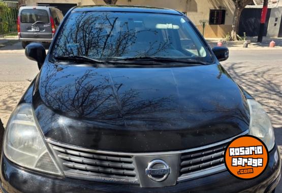 Autos - Nissan Tiida Visia 2010 Nafta 230000Km - En Venta