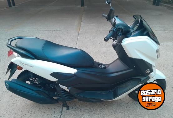 Motos - Yamaha nmax 2019 Nafta 20000Km - En Venta
