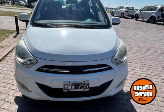 Autos - Hyundai I10 1.2 GLS 2013 Nafta 46700Km - En Venta