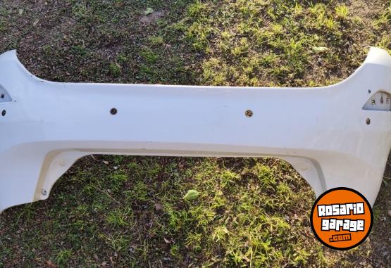 Accesorios para Autos - Paragolpes trasero Fiesta Kinetic (mexicano) - En Venta