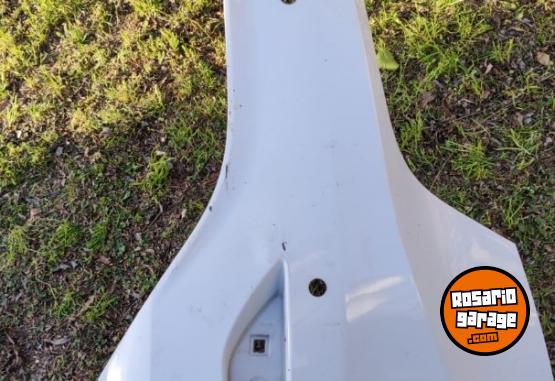 Accesorios para Autos - Paragolpes trasero Fiesta Kinetic (mexicano) - En Venta