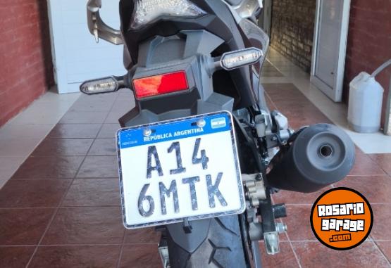 Motos - Honda Twister 250 2022 Nafta 4500Km - En Venta