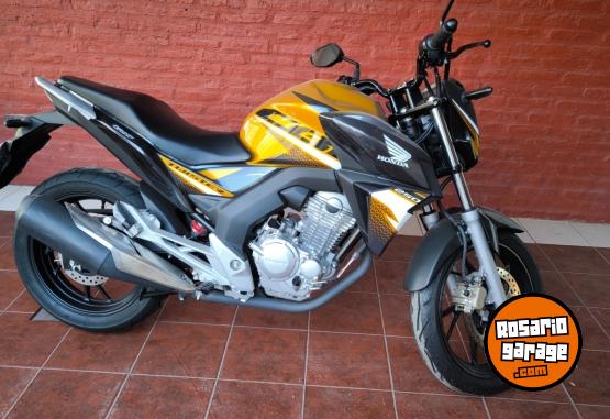 Motos - Honda Twister 250 2022 Nafta 4500Km - En Venta