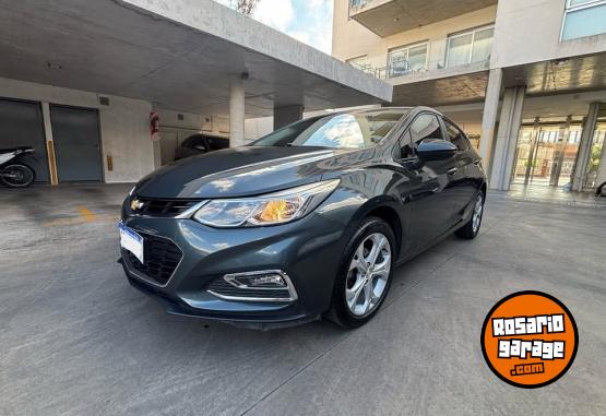 Autos - Chevrolet Cruze LT 2017 Nafta 145000Km - En Venta
