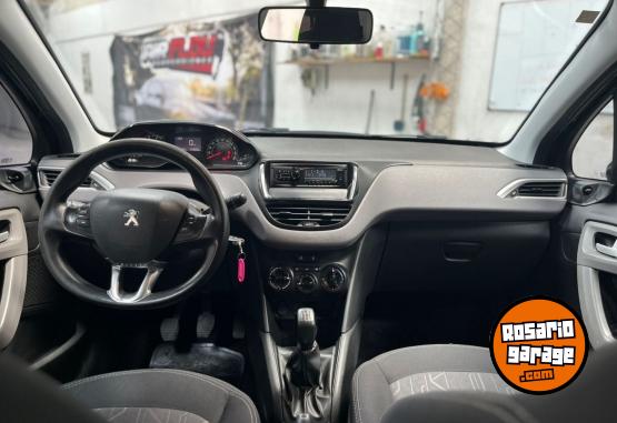Autos - Peugeot 208 1.5 Active 2017. 2017 Nafta 100000Km - En Venta