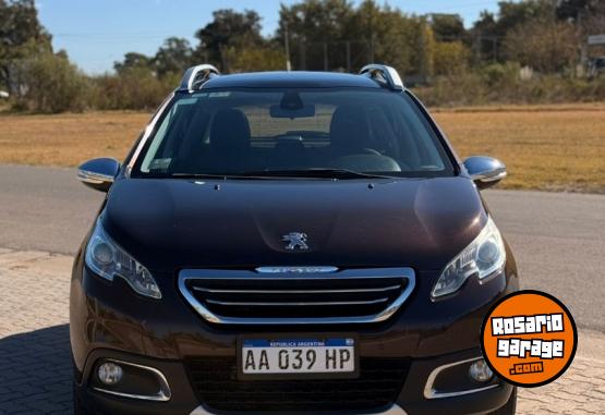 Autos - Peugeot 2008 feeline sport 1.6thp 2017 Nafta 105000Km - En Venta