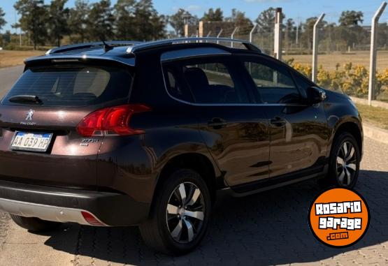 Autos - Peugeot 2008 feeline sport 1.6thp 2017 Nafta 105000Km - En Venta