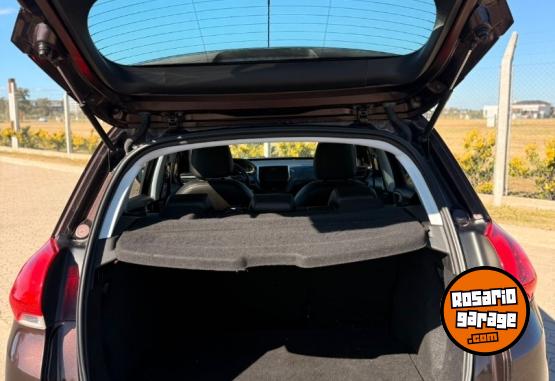 Autos - Peugeot 2008 feeline sport 1.6thp 2017 Nafta 105000Km - En Venta