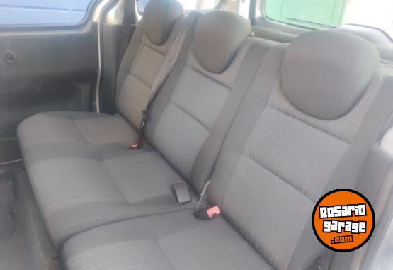 Utilitarios - Citroen multispace 2014 Diesel 237000Km - En Venta