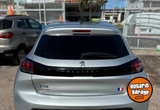 Autos - Peugeot 208 active motor 1,6 NAFT 2021 Nafta 90000Km - En Venta