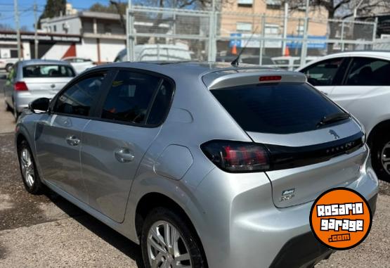 Autos - Peugeot 208 active motor 1,6 NAFT 2021 Nafta 90000Km - En Venta