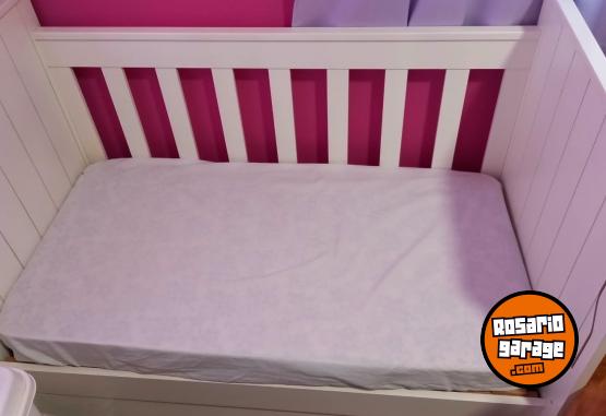 Hogar - Cuna colecho marca Olivia - En Venta