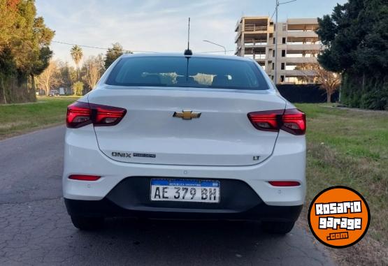 Autos - Chevrolet Onix 2020 Nafta 64000Km - En Venta