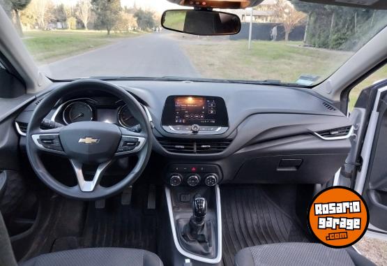 Autos - Chevrolet Onix 2020 Nafta 64000Km - En Venta