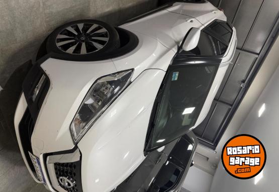 Autos - Nissan Kicks advance mt 2017 Nafta 121000Km - En Venta