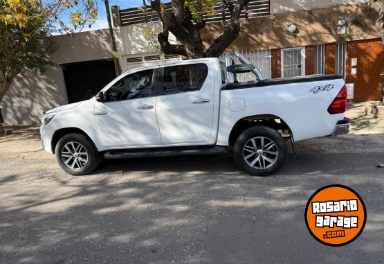 Camionetas - Toyota srv 2,8 4x4 2016 Diesel 200000Km - En Venta