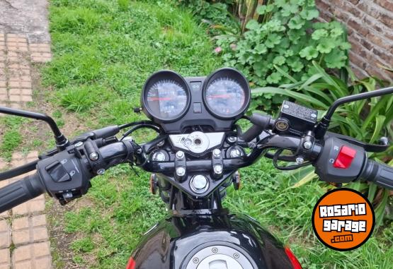Motos - Zanella Rx 150 full 2025 Nafta 1815Km - En Venta