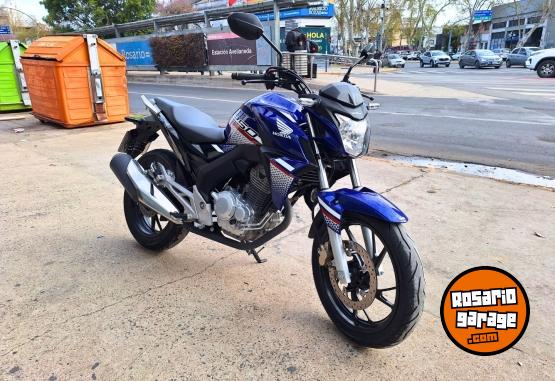 Motos - Honda CB Twister 250 2023 Nafta 8190Km - En Venta