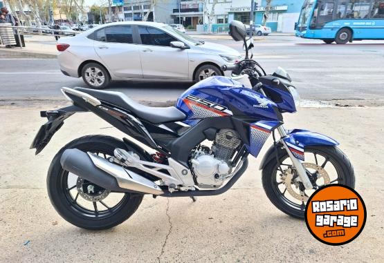 Motos - Honda CB Twister 250 2023 Nafta 8190Km - En Venta