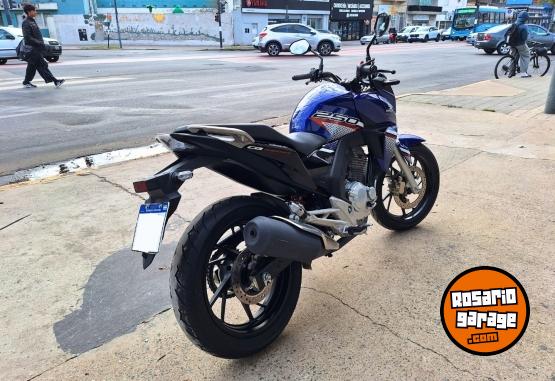 Motos - Honda CB Twister 250 2023 Nafta 8190Km - En Venta