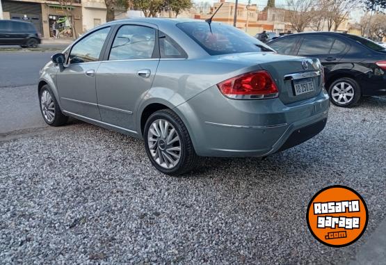 Autos - Fiat Línea punto 408 Focus 2017 Nafta 105000Km - En Venta