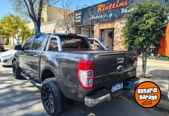 Camionetas - Ford RANGER 3.2 XLT 2020 Diesel 81000Km - En Venta
