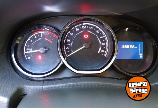 Camionetas - Renault OROCH 2017 Nafta 165000Km - En Venta