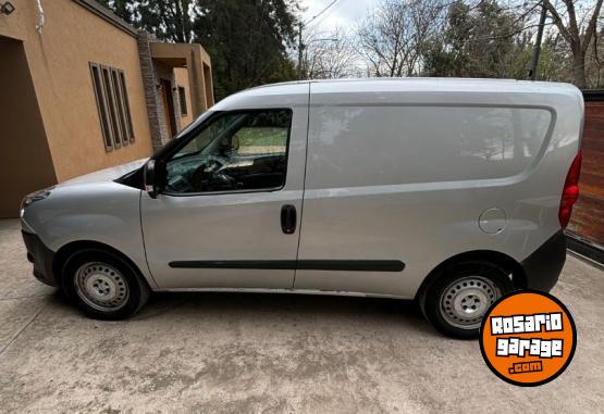 Utilitarios - Fiat DOBLO CARGO ACTIVE 2013 Nafta 165000Km - En Venta