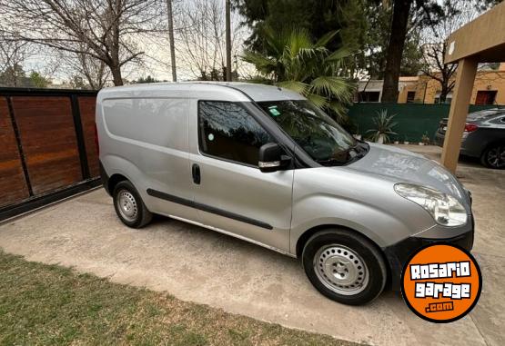 Utilitarios - Fiat DOBLO CARGO ACTIVE 2013 Nafta 165000Km - En Venta
