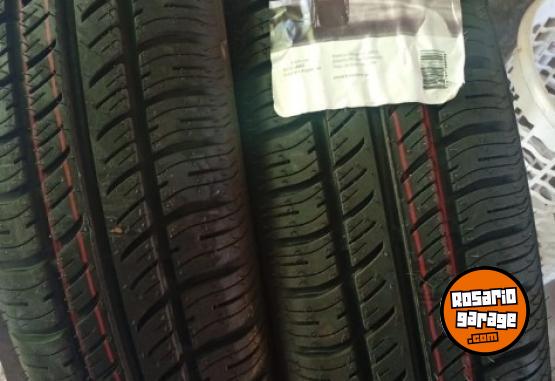 Accesorios para Autos - Cubiertas nuevas - En Venta