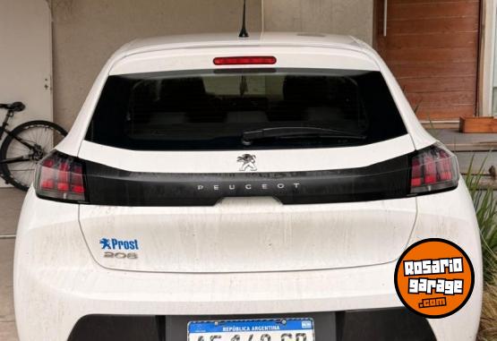 Autos - Peugeot 208 1.2 LIKE 2022 Nafta 110000Km - En Venta