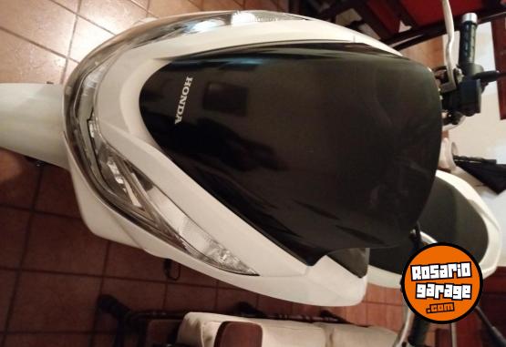 Motos - Honda Pcx 2017 Nafta 26000Km - En Venta
