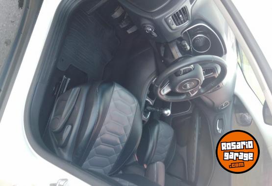 Camionetas - Jeep Compass sport 2020 Nafta 95000Km - En Venta