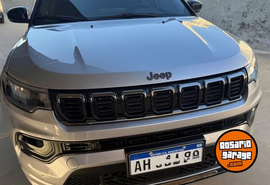 Camionetas - Jeep Compass 2025 Nafta 5000Km - En Venta