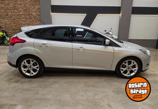 Autos - Ford FOCUS SE PLUS 2.0L 5P AT 2017 Nafta 115000Km - En Venta