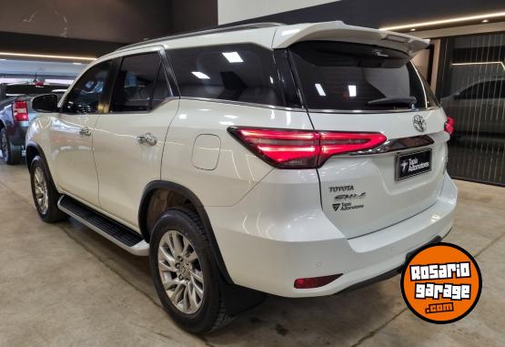 Camionetas - Toyota SW4 SRX 2.8L 4X4 AT 2021 2021 Diesel 153000Km - En Venta