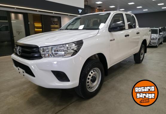 Camionetas - Toyota HILUX DOBLE CABINA DX 2.4 2026 Diesel 0Km - En Venta