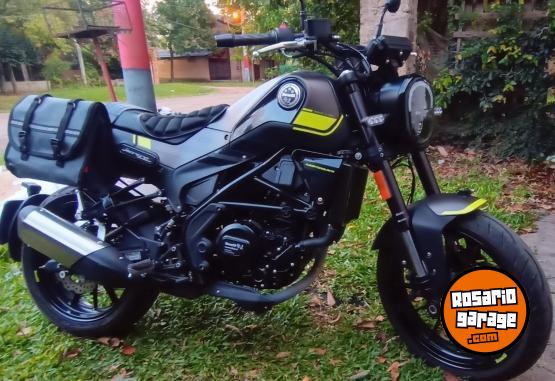 Motos - Benelli Leoncino 250 2024 Nafta 4050Km - En Venta