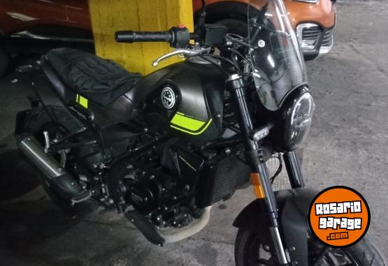 Motos - Benelli Leoncino 250 2024 Nafta 4050Km - En Venta