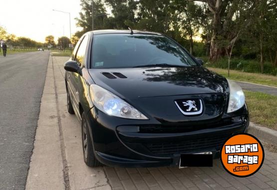 Autos - Peugeot 207 1.4 Active 2013 Nafta 140000Km - En Venta