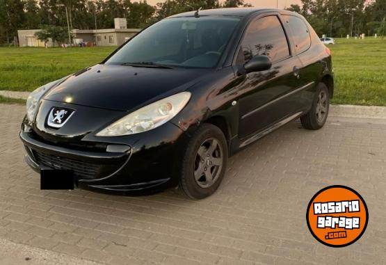 Autos - Peugeot 207 1.4 Active 2013 Nafta 140000Km - En Venta
