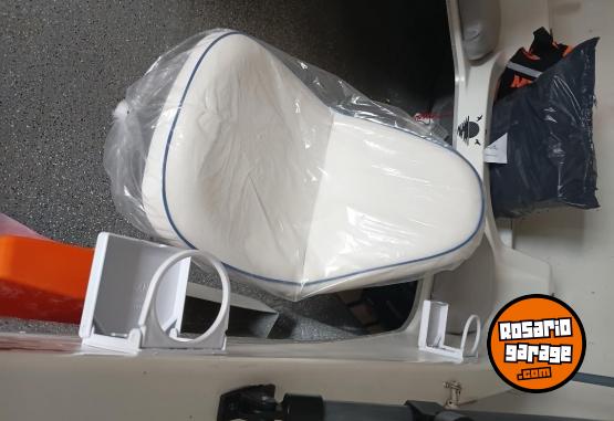 Embarcaciones - Vendo Lancha Atuel 460. sin Motor - En Venta
