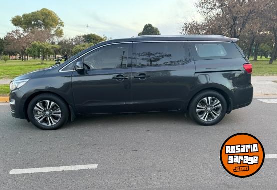 Autos - Kia CARNIVAL EX PREM 2019 Diesel 99500Km - En Venta