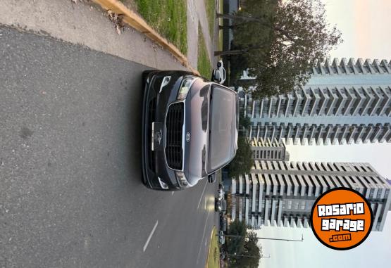 Autos - Kia CARNIVAL EX PREM 2019 Diesel 99500Km - En Venta