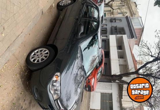 Autos - Fiat Palio 2013 GNC 83000Km - En Venta